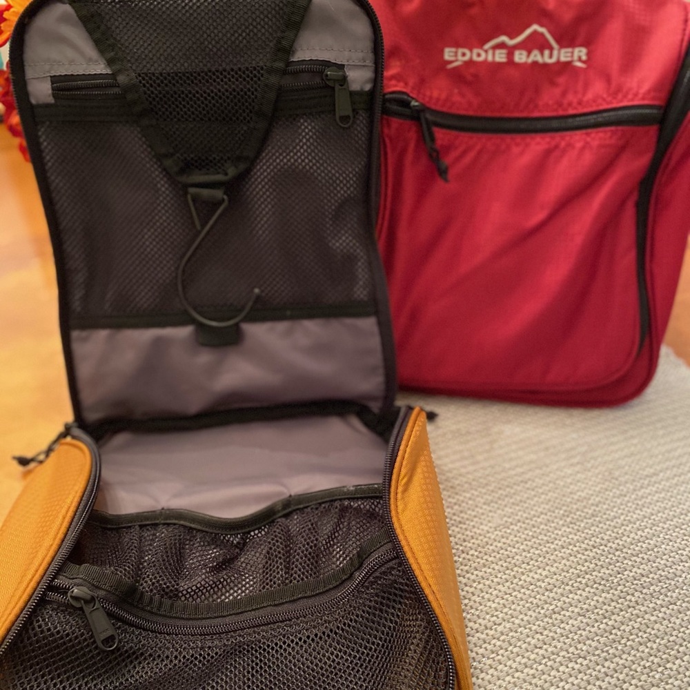 Eddie Bauer Toiletry Bag